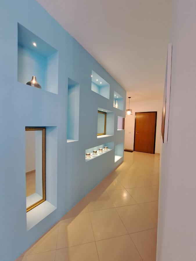 Views On - Lungomare Apartment